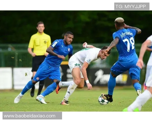 阿斯塔纳与撒迪纳摩的巅峰对决展现足球魅力与激情的较量